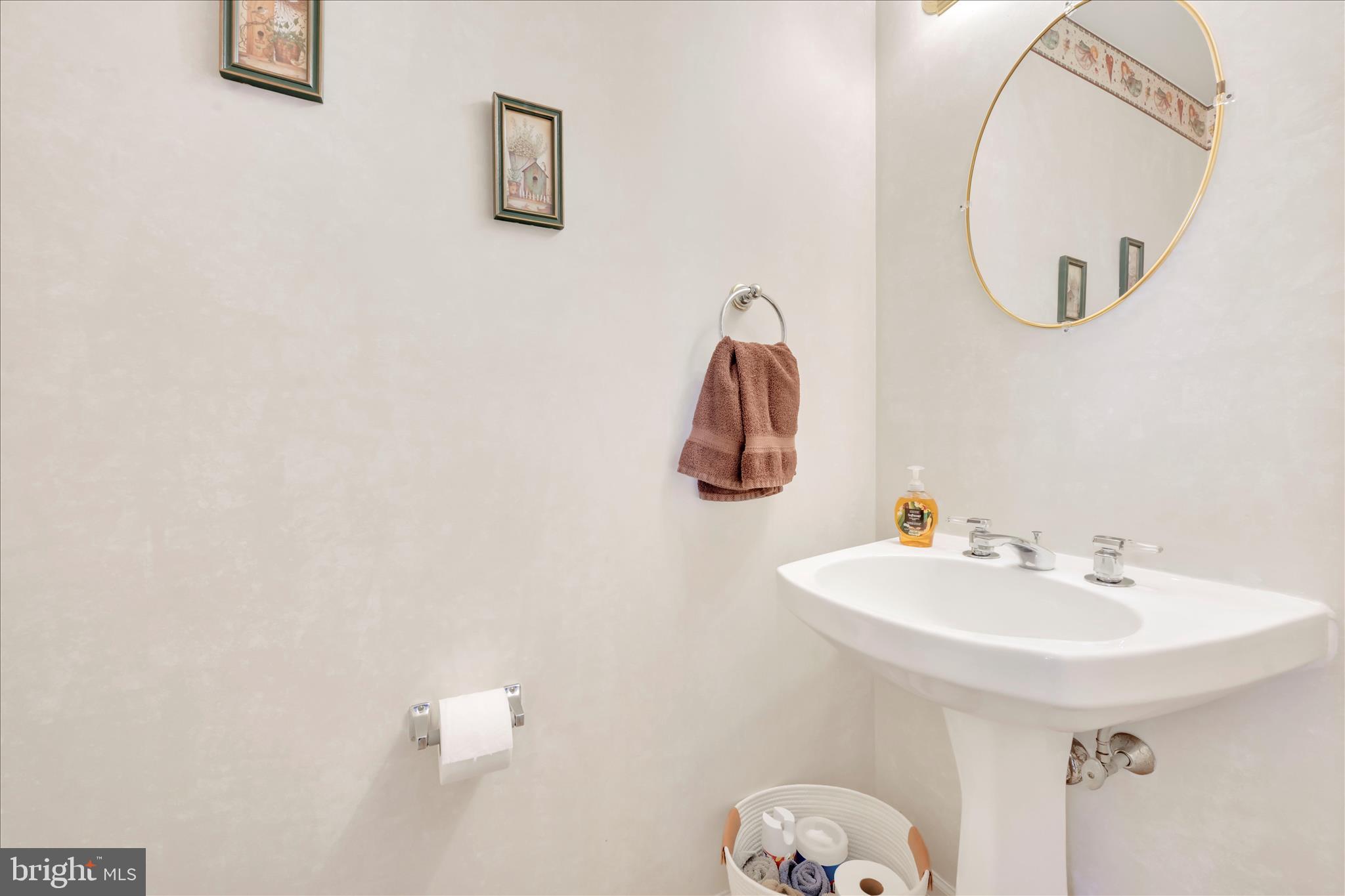 SUNNYSIDE - Residential