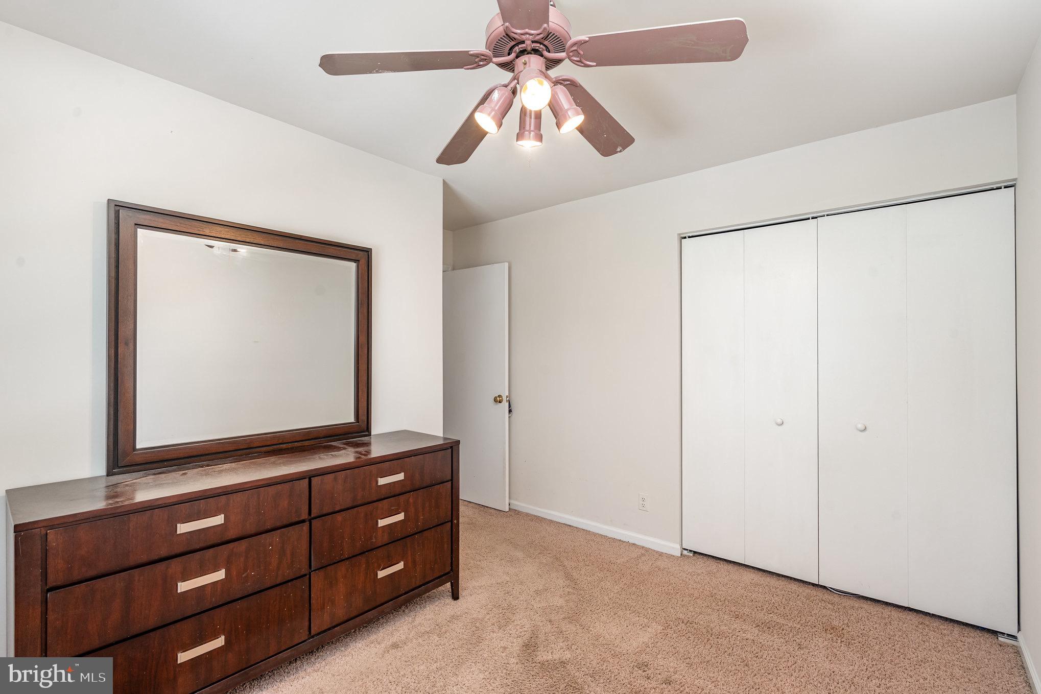 STAFFORD MEADOWS - Residential