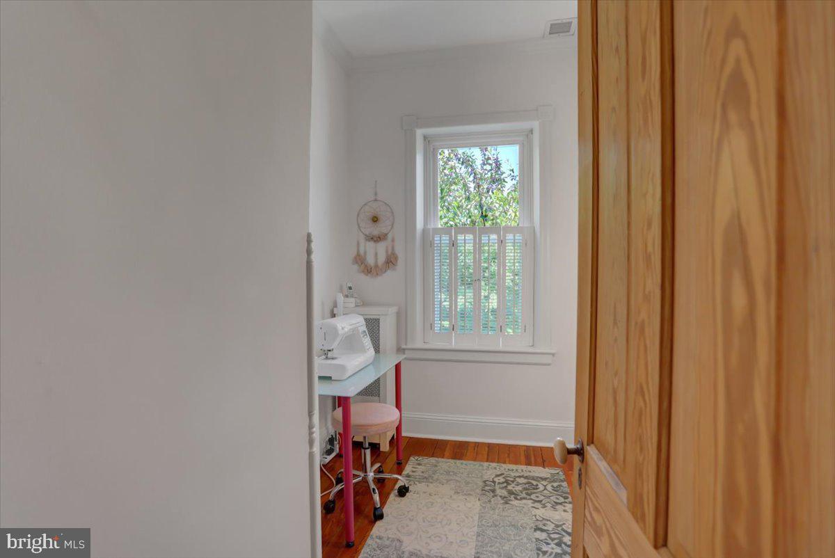 NORTH END - Residential