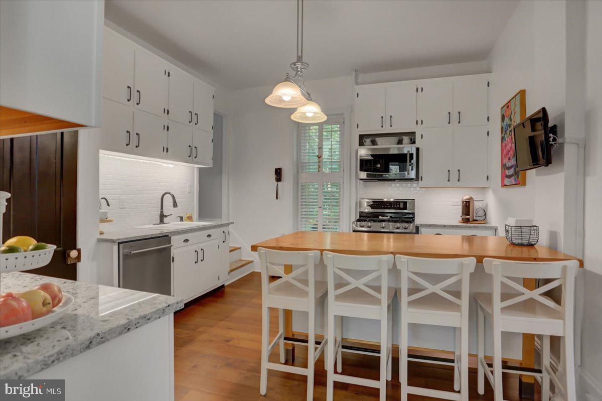 NORTH END - Residential