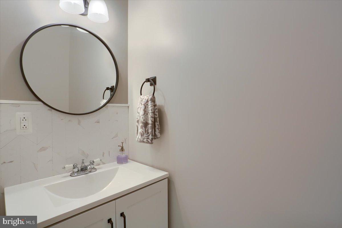 NORTH END - Residential