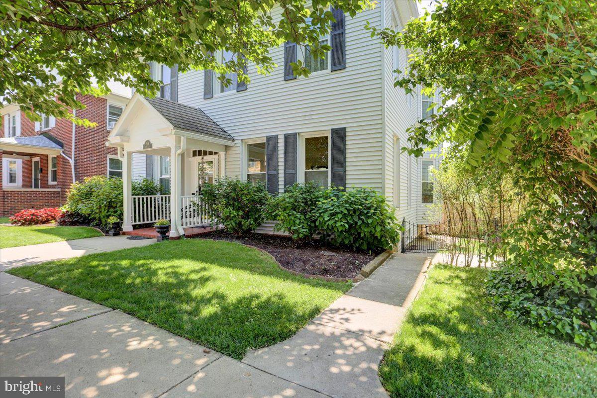 NORTH END - Residential