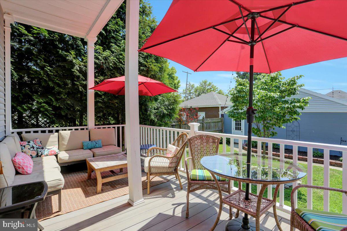 NORTH END - Residential