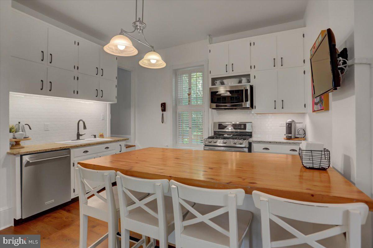 NORTH END - Residential