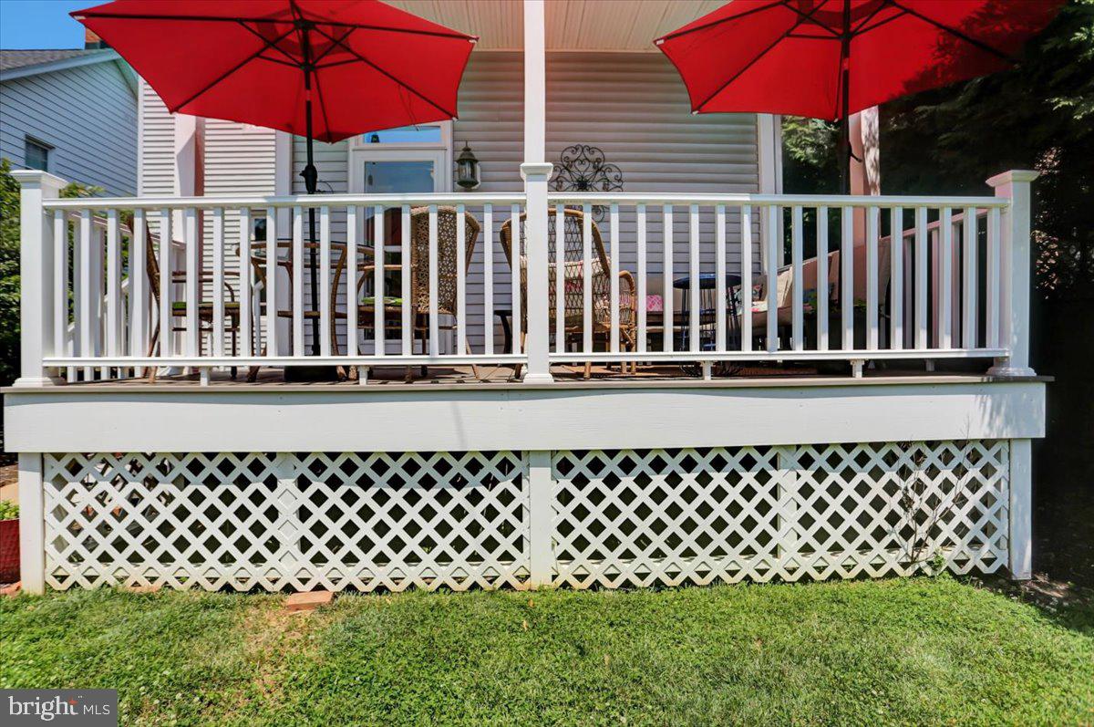 NORTH END - Residential