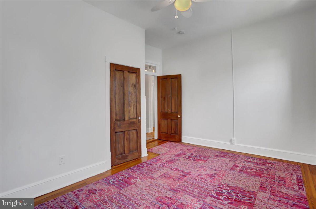 NORTH END - Residential