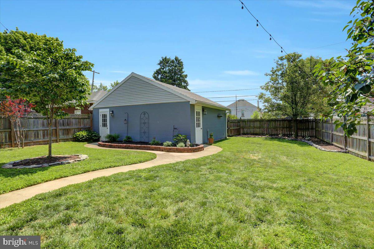 NORTH END - Residential