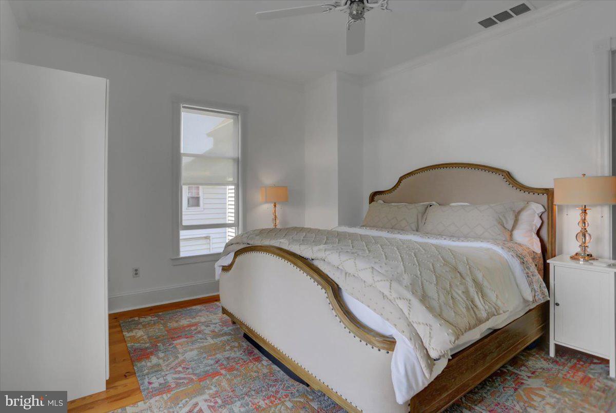 NORTH END - Residential