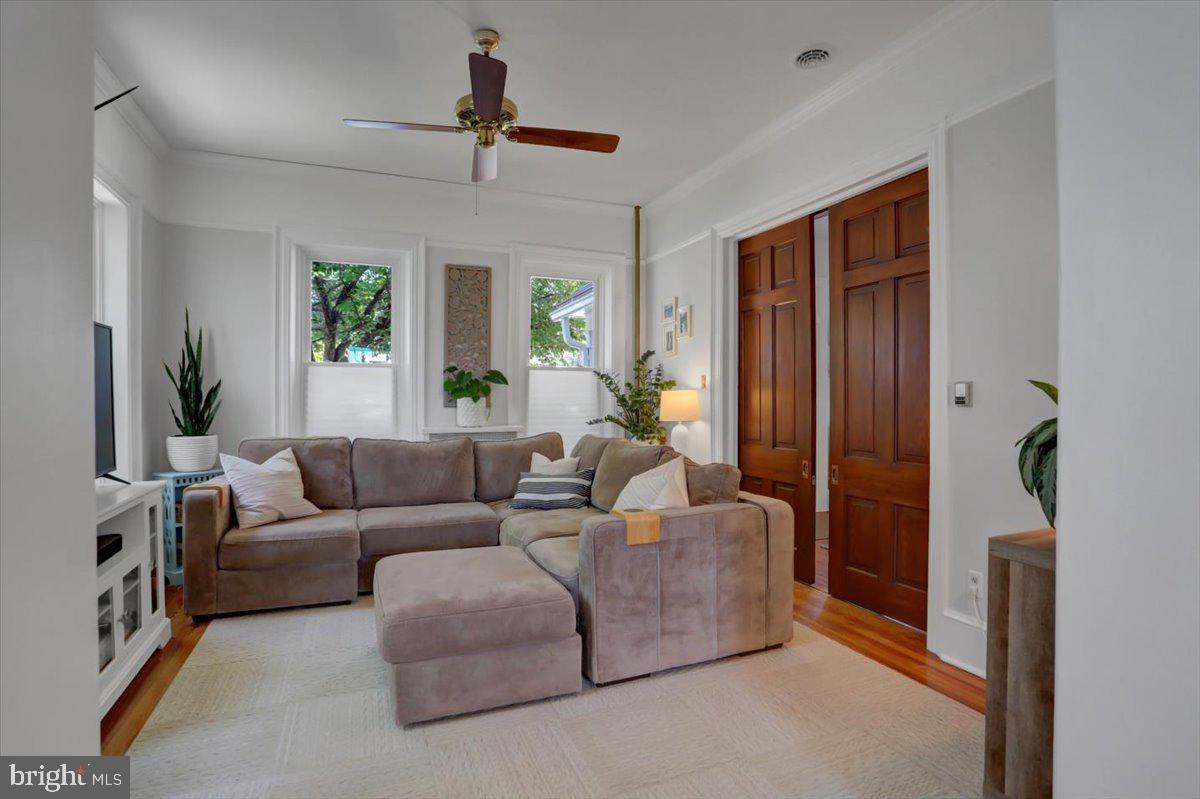 NORTH END - Residential