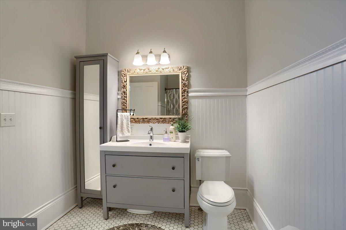 NORTH END - Residential