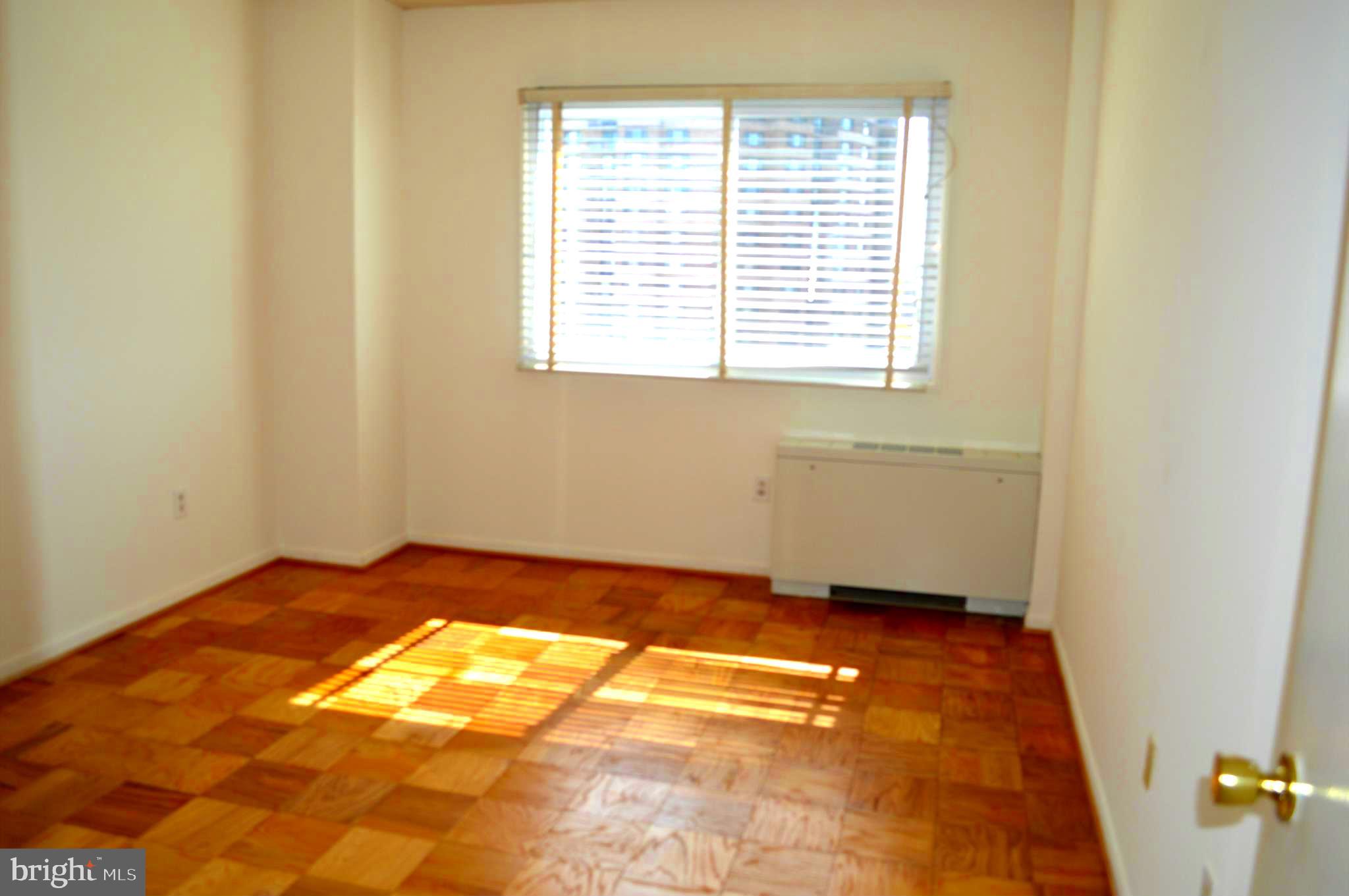 UNIVERSITY TOWERS CODM - Residential Lease