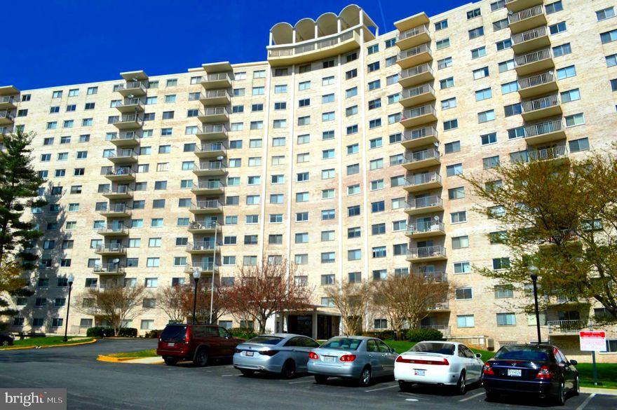 Fully renovated & fresh paint - bright and hardwood floors. Beautiful view and balcony. Full amenity building- rent includes all utilities. 2 Update full baths & 2 walk-in closets. Application fee of $45 per adult(18yrs and older). Great Location - 1 block to shopping, parks and public transportation. Vacant and available for immediate occupancy. Owner is looking for a good credit applicant with a minimum of 700 credit score only.