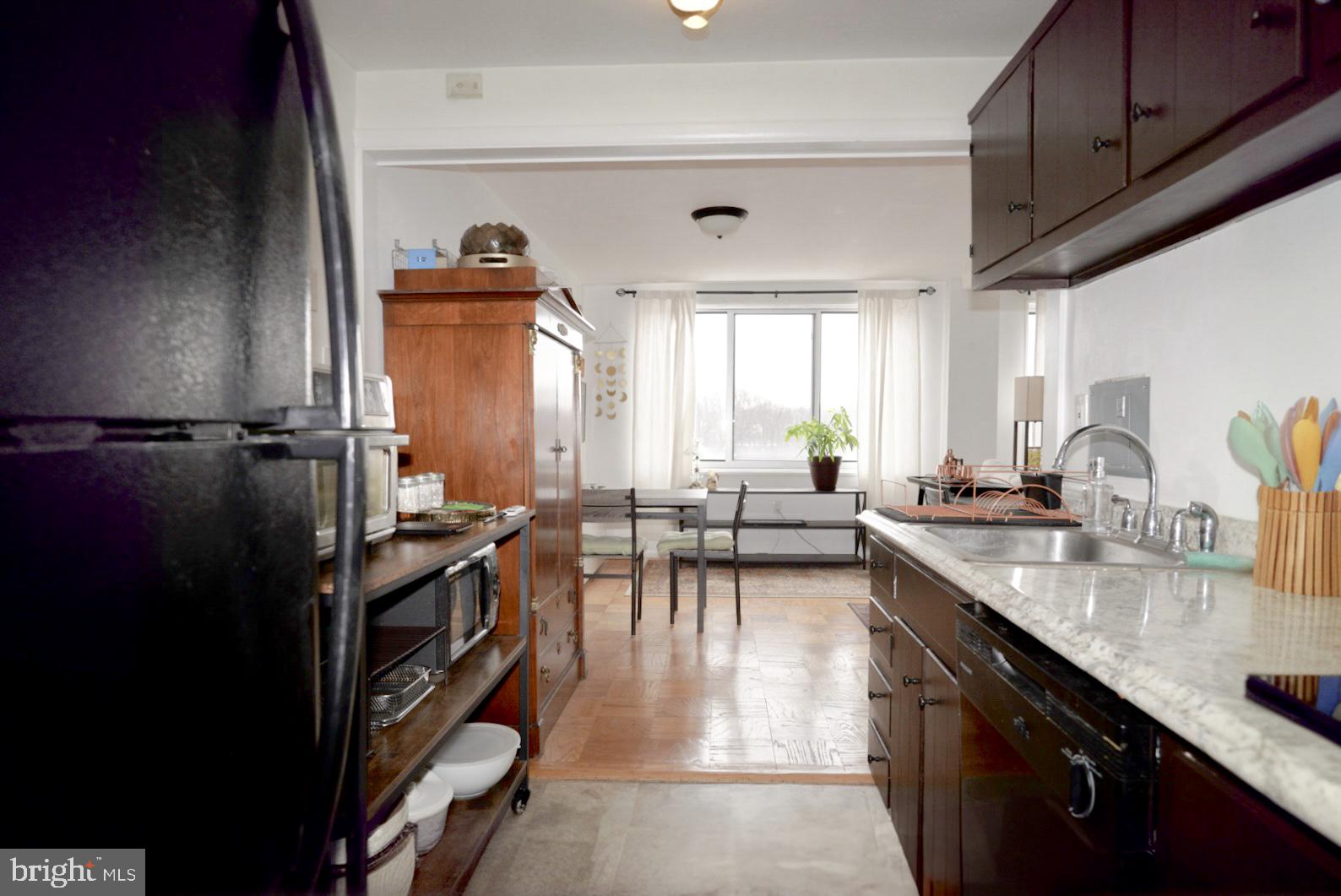 GROSVENOR PARK - Residential Lease