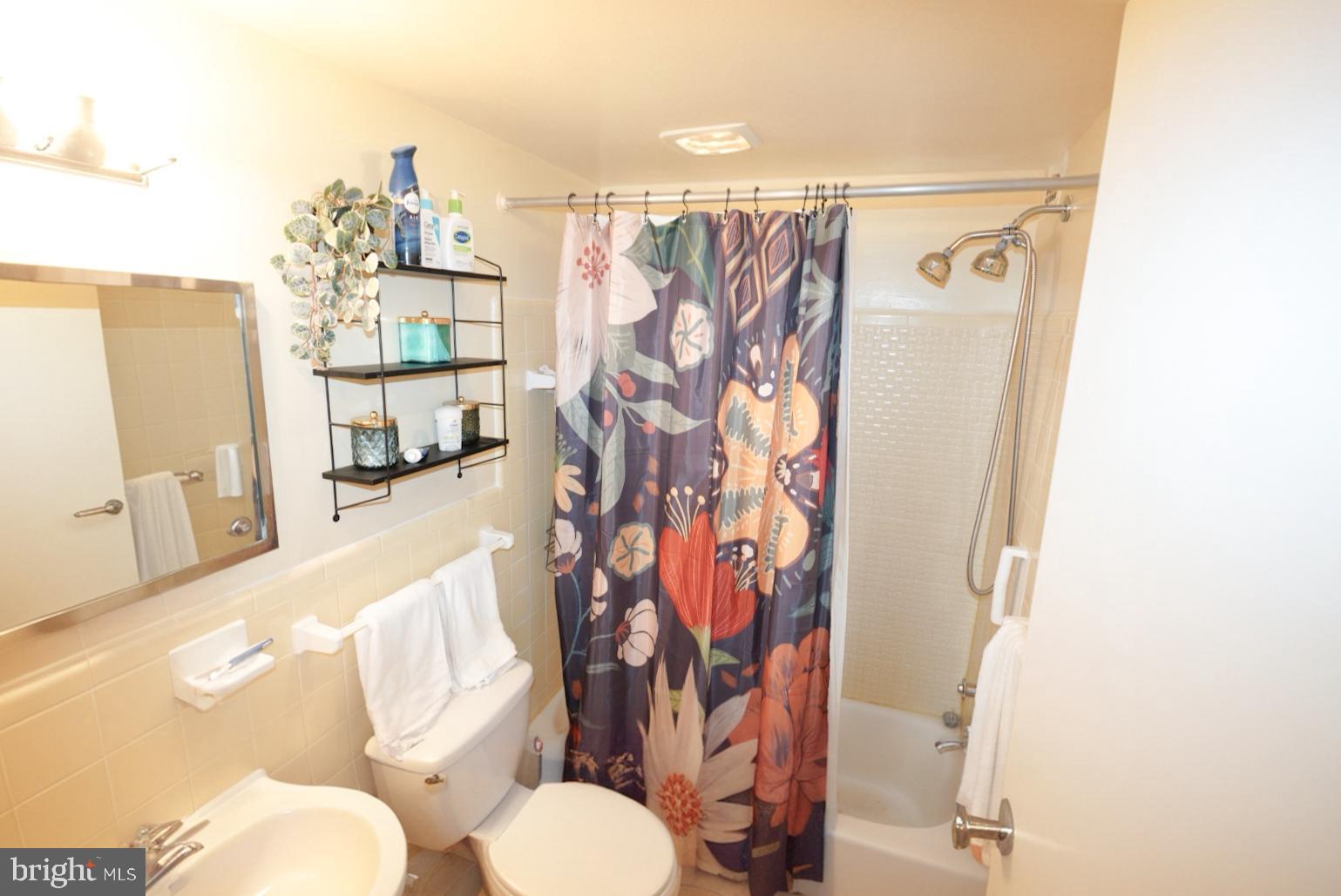 GROSVENOR PARK - Residential Lease