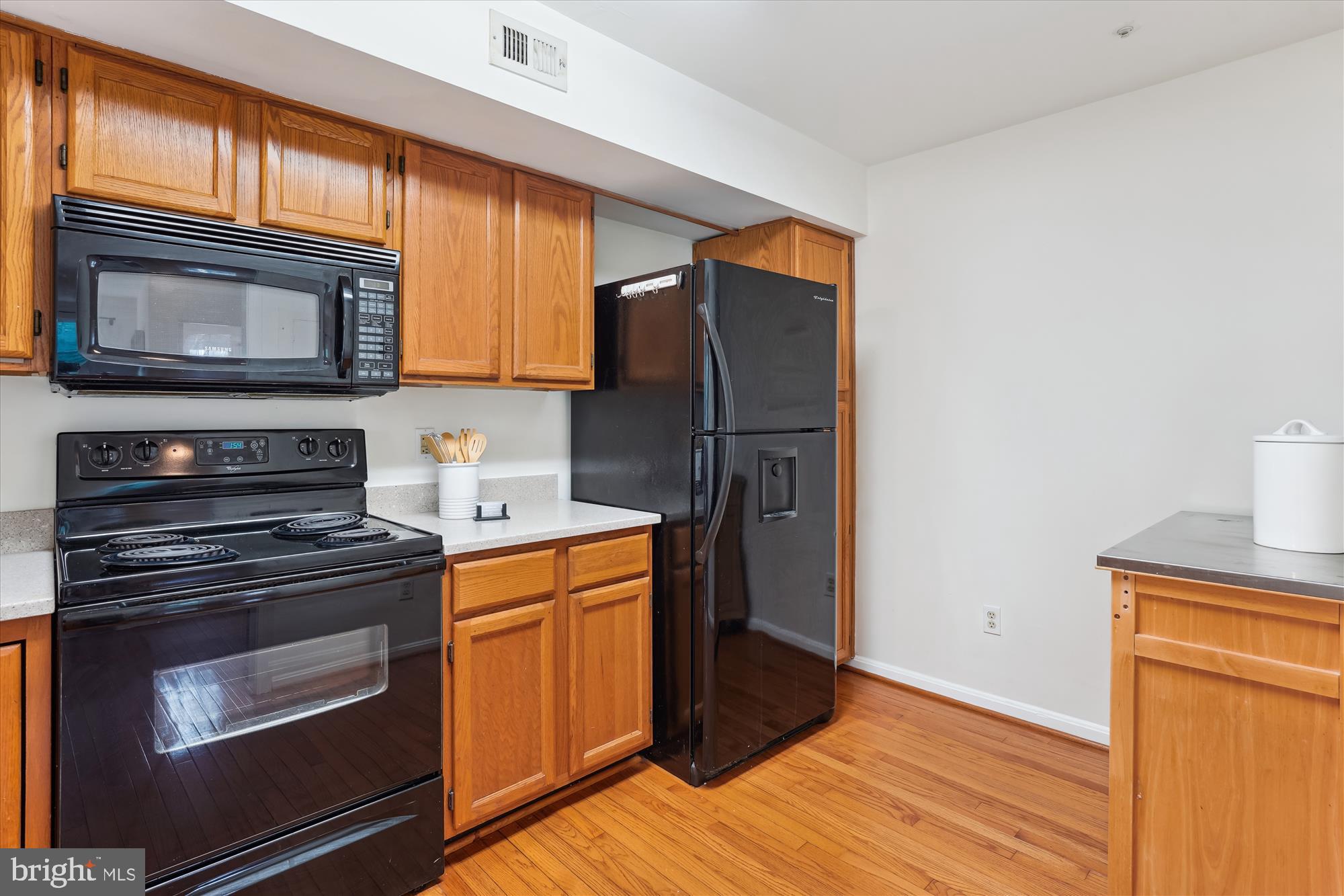 SCENERY POINTE CODM - Residential