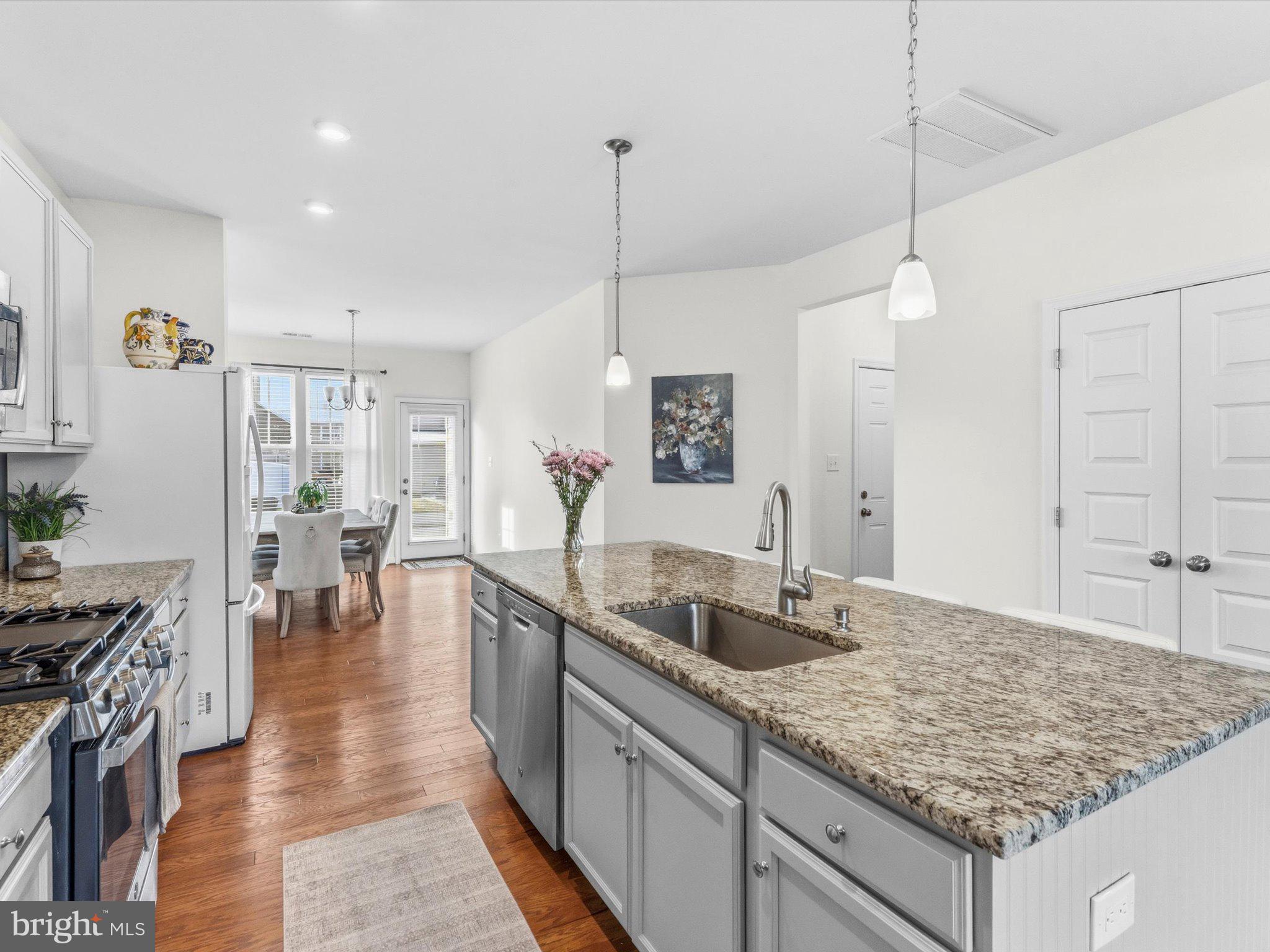 WATERMARK - Residential