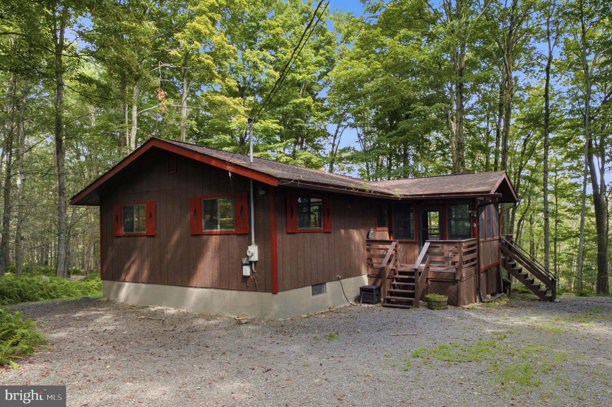 172 LARSEN DRIVE