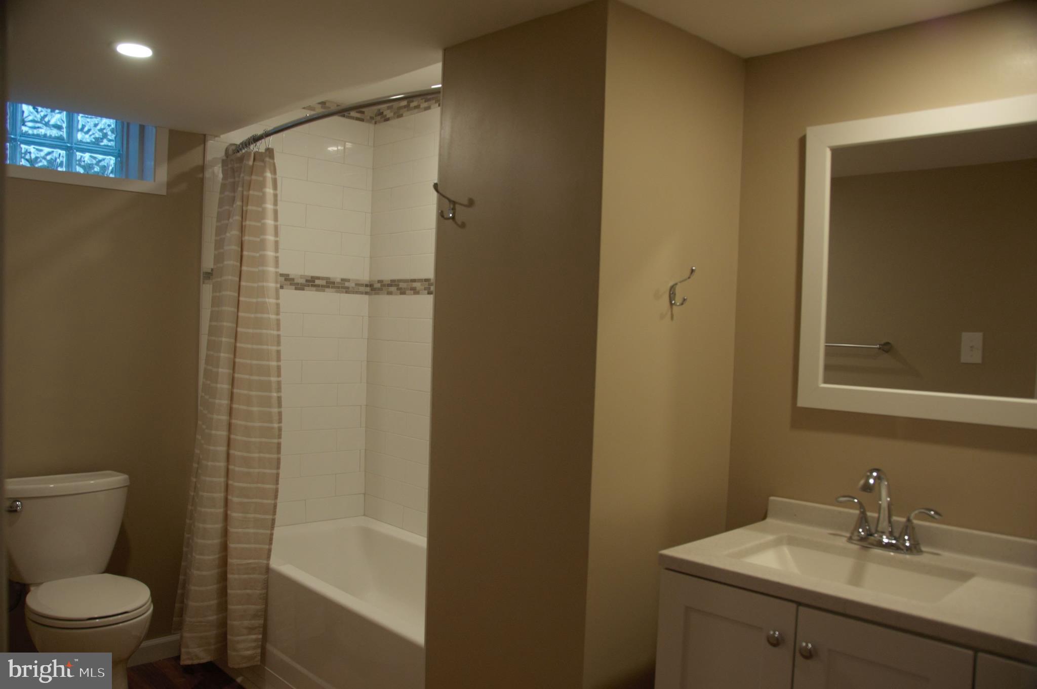 KENWOOD - Residential