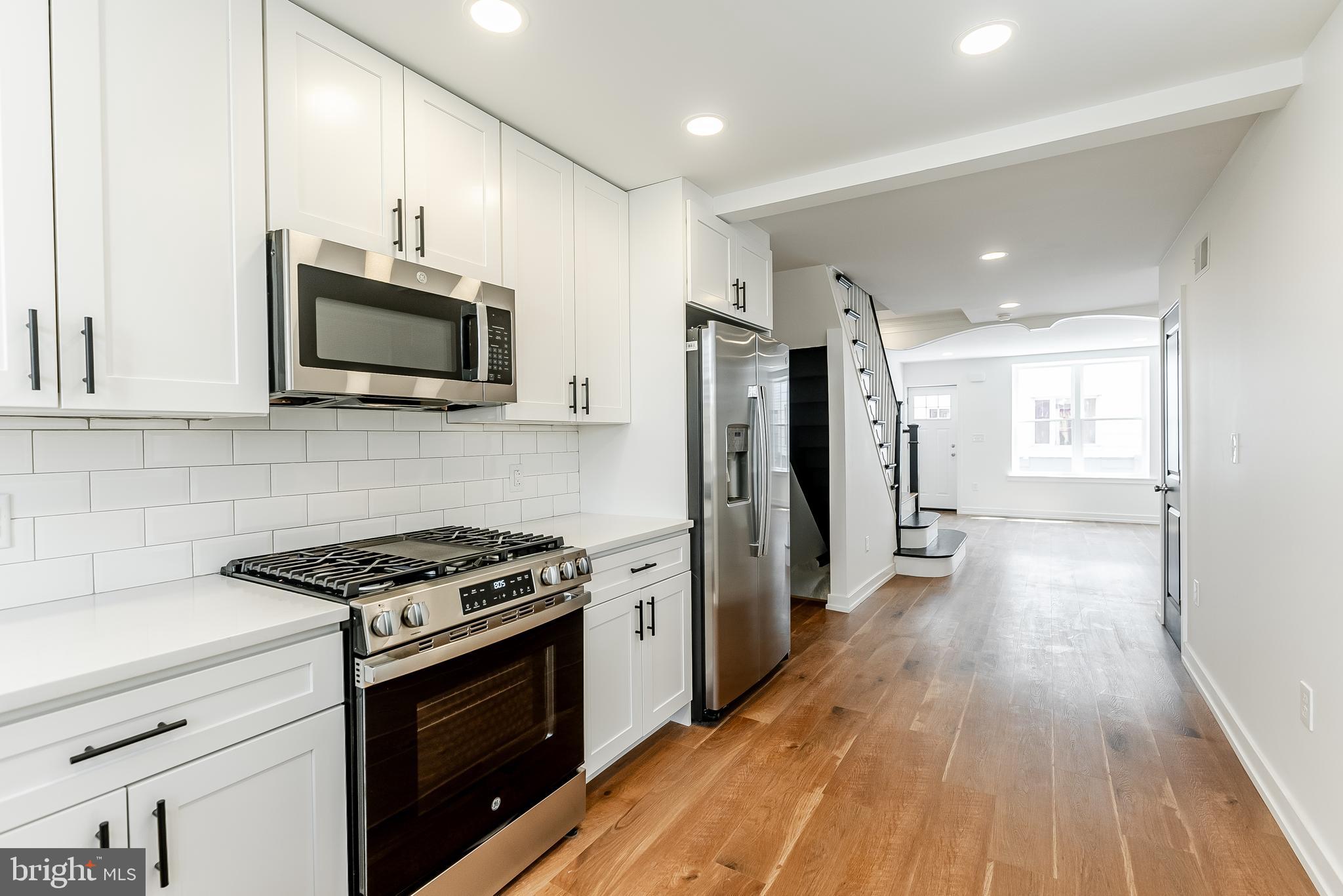 LOWER MOYAMENSING - Residential