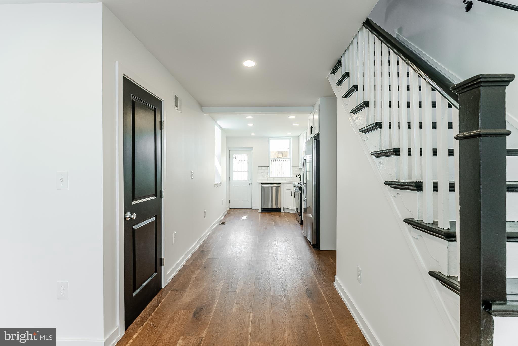 LOWER MOYAMENSING - Residential