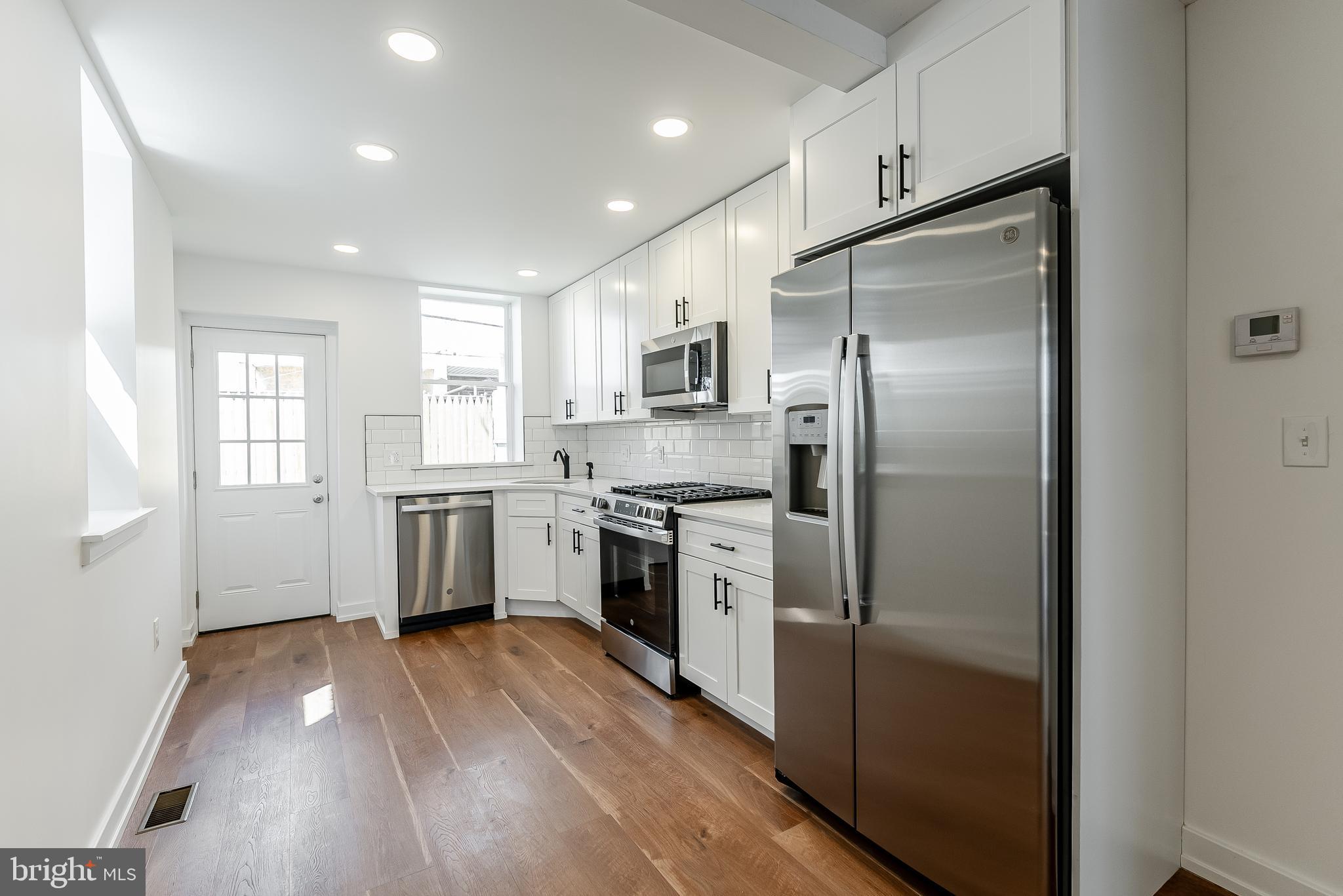 LOWER MOYAMENSING - Residential