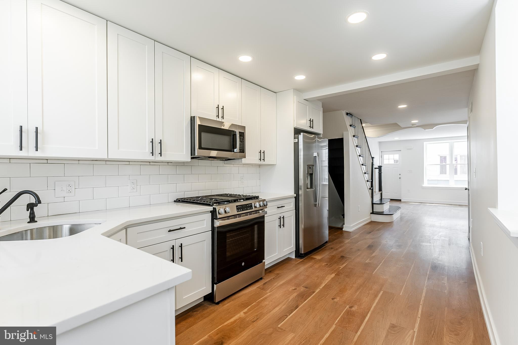 LOWER MOYAMENSING - Residential