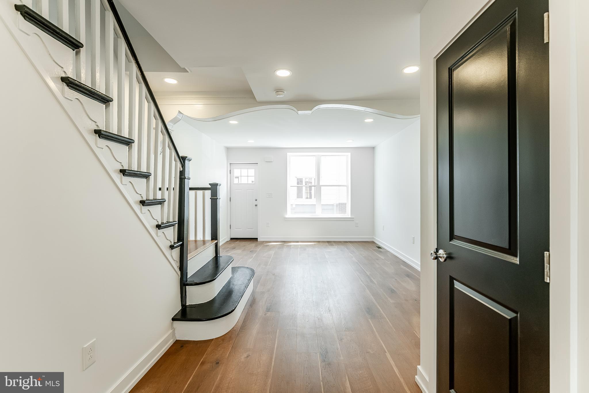 LOWER MOYAMENSING - Residential