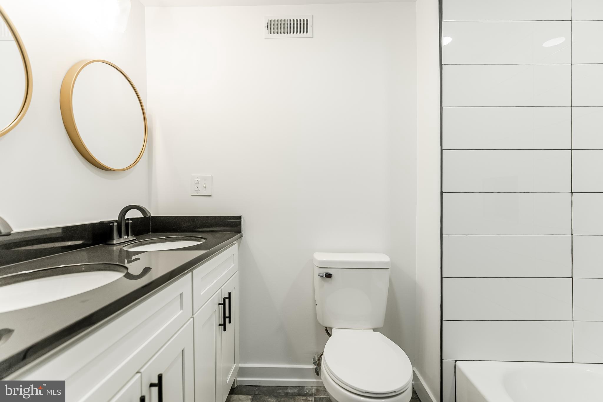 LOWER MOYAMENSING - Residential