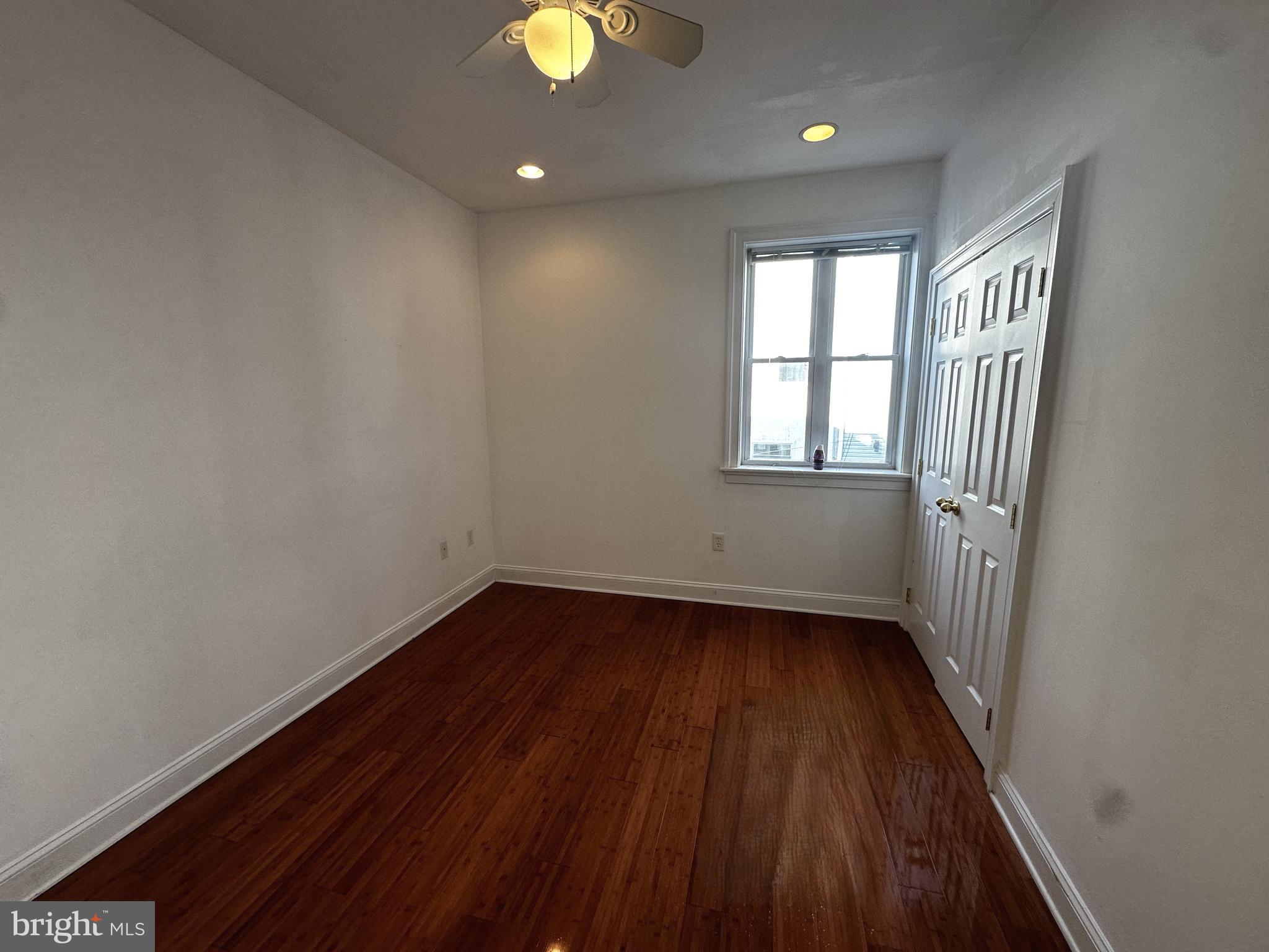 GRADUATE HOSPITAL - Residential