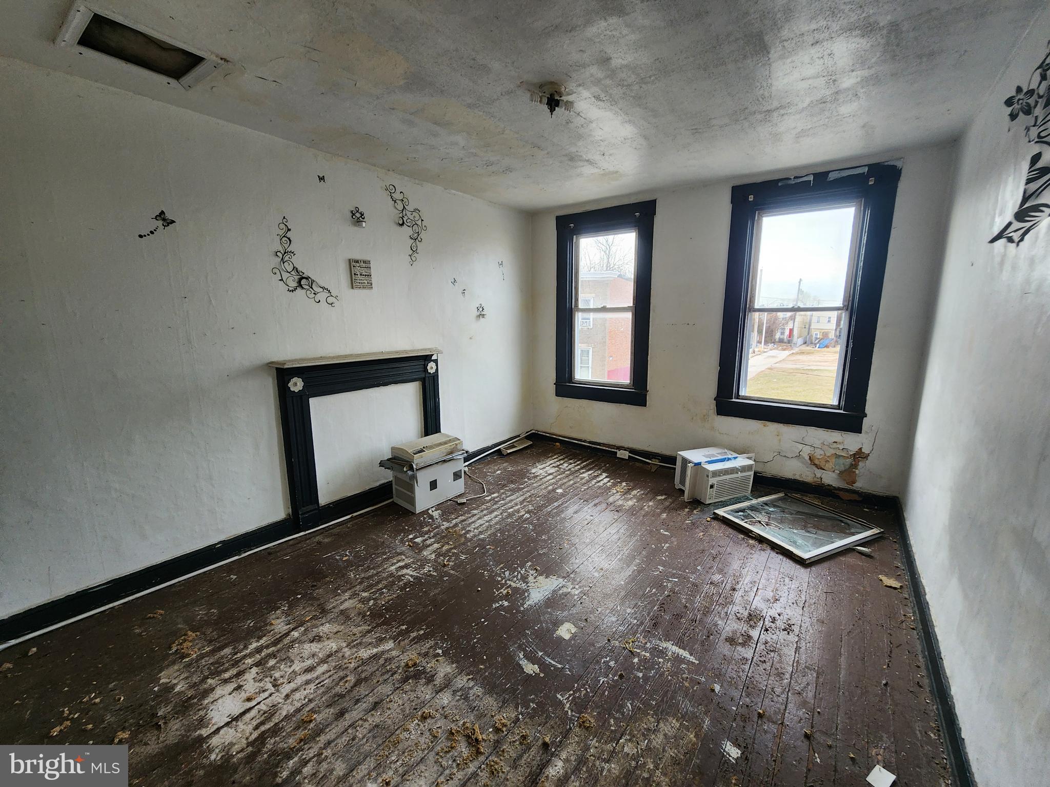 PENN NORTH - Residential