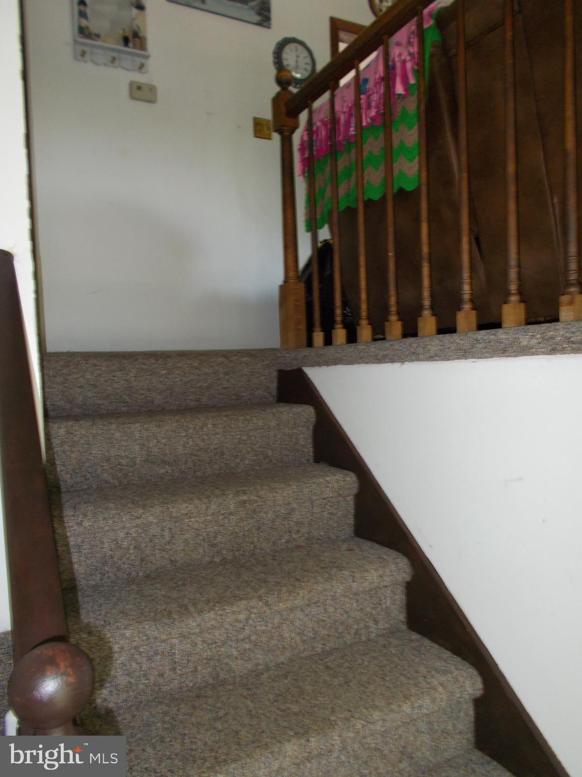 WHISPERING VALLEY - Residential