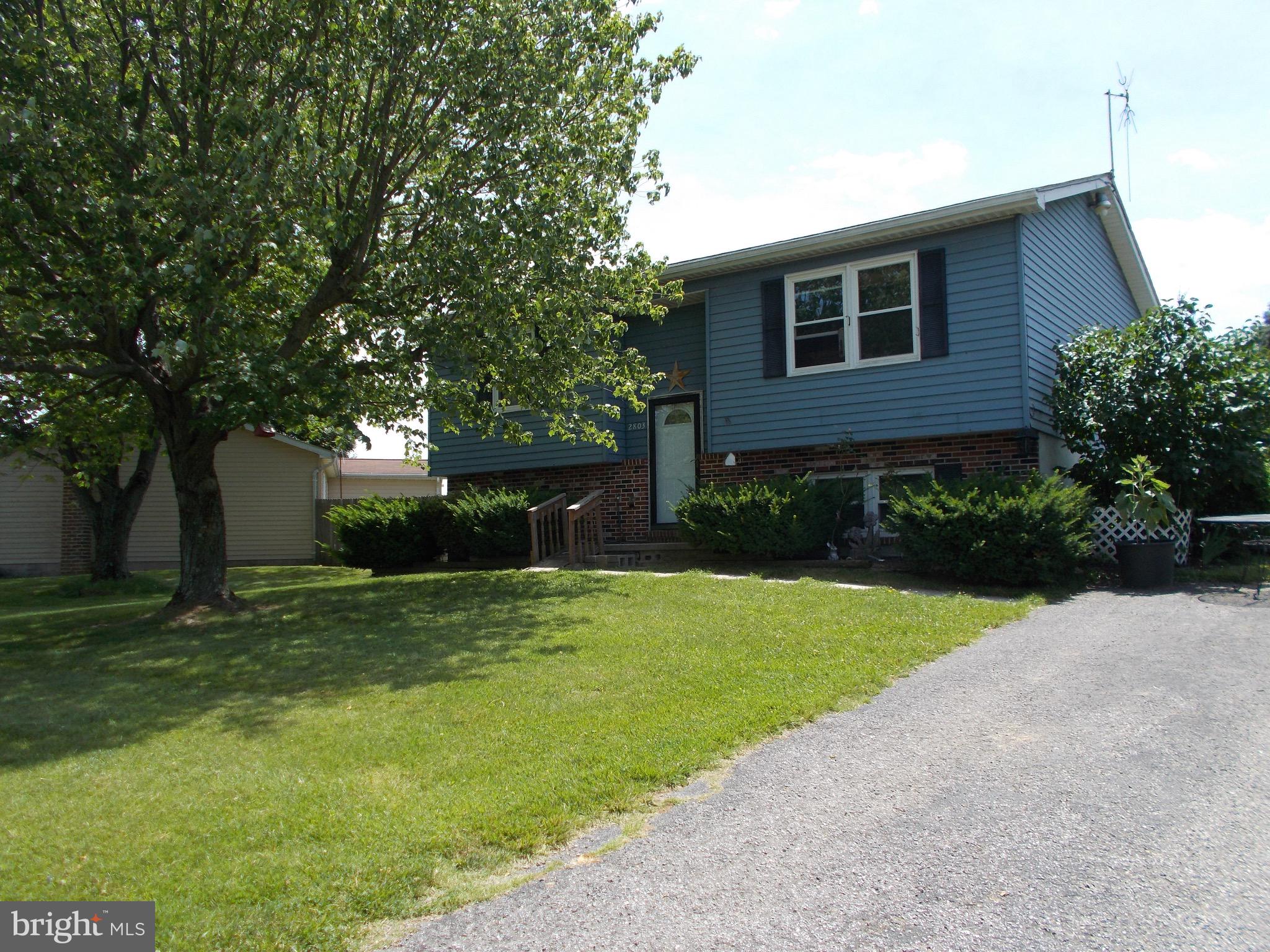 WHISPERING VALLEY - Residential