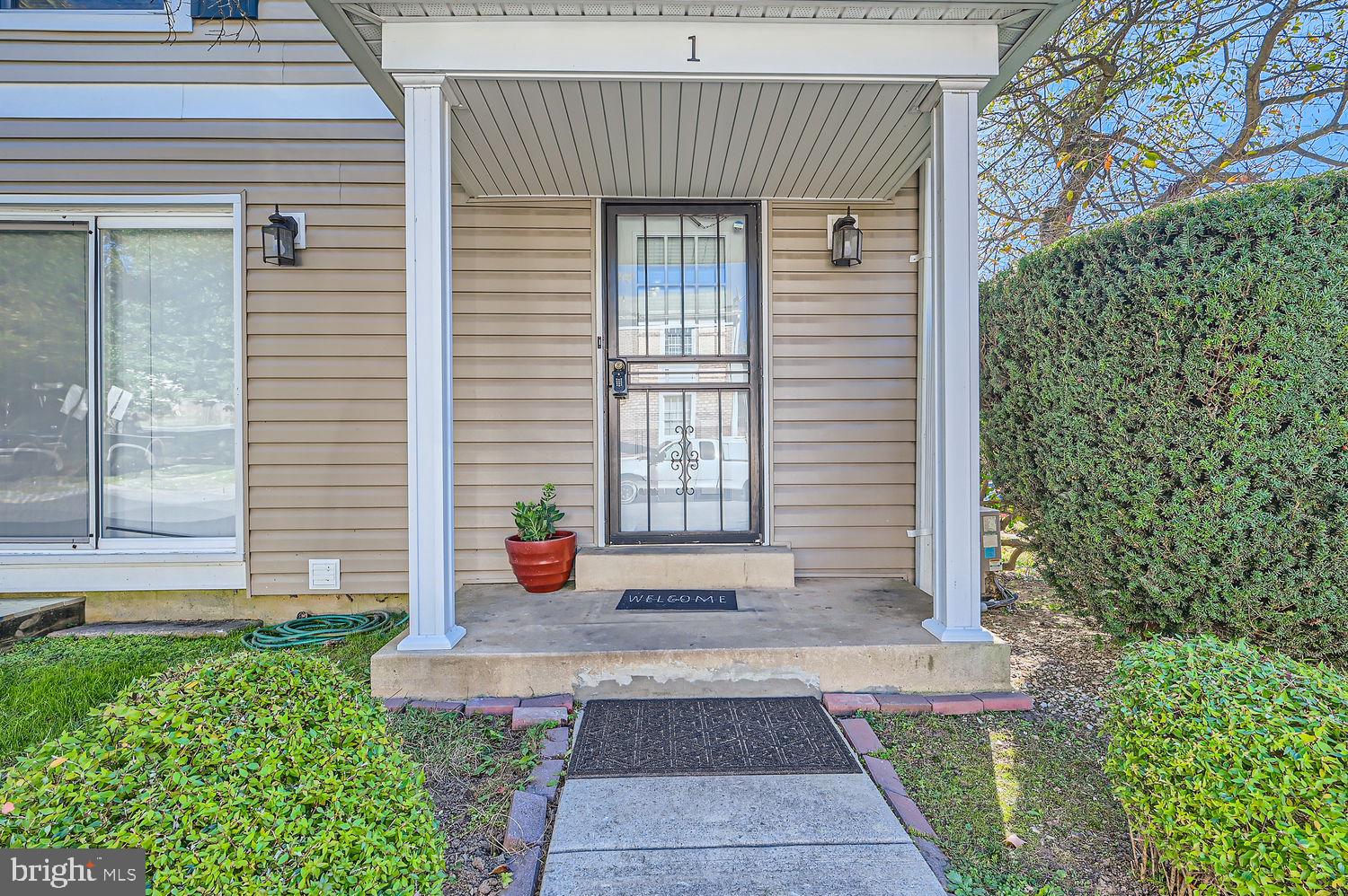 BROOKSHIRE - Residential Lease