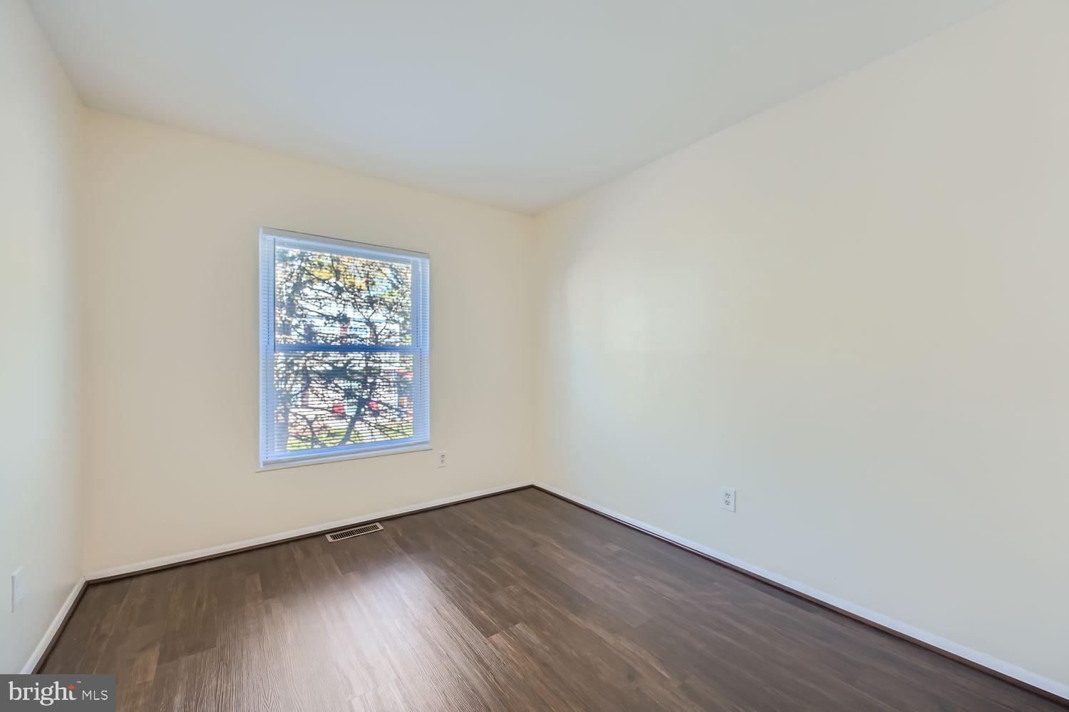 BROOKSHIRE - Residential Lease