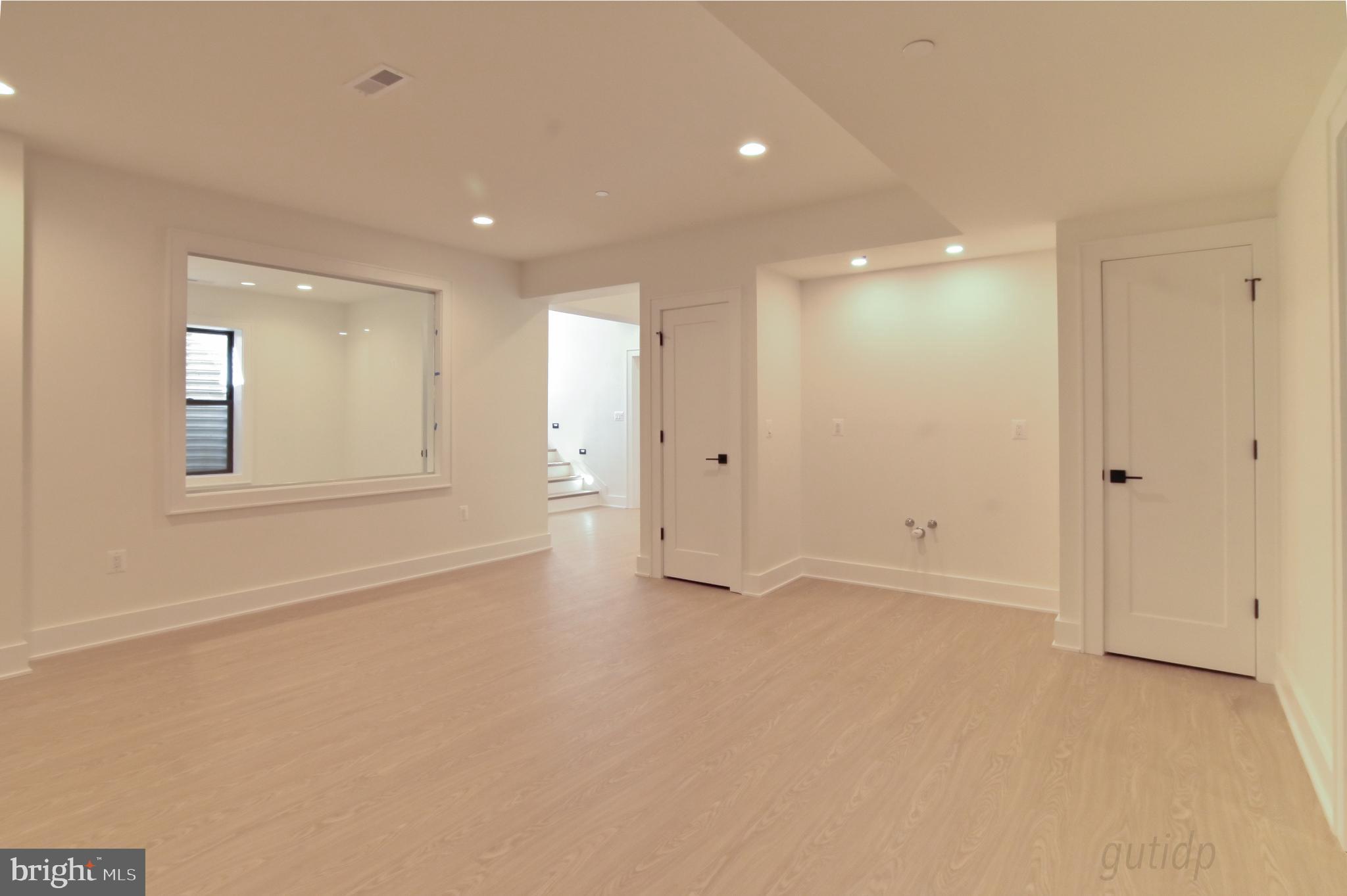 FOREST GLEN - Residential