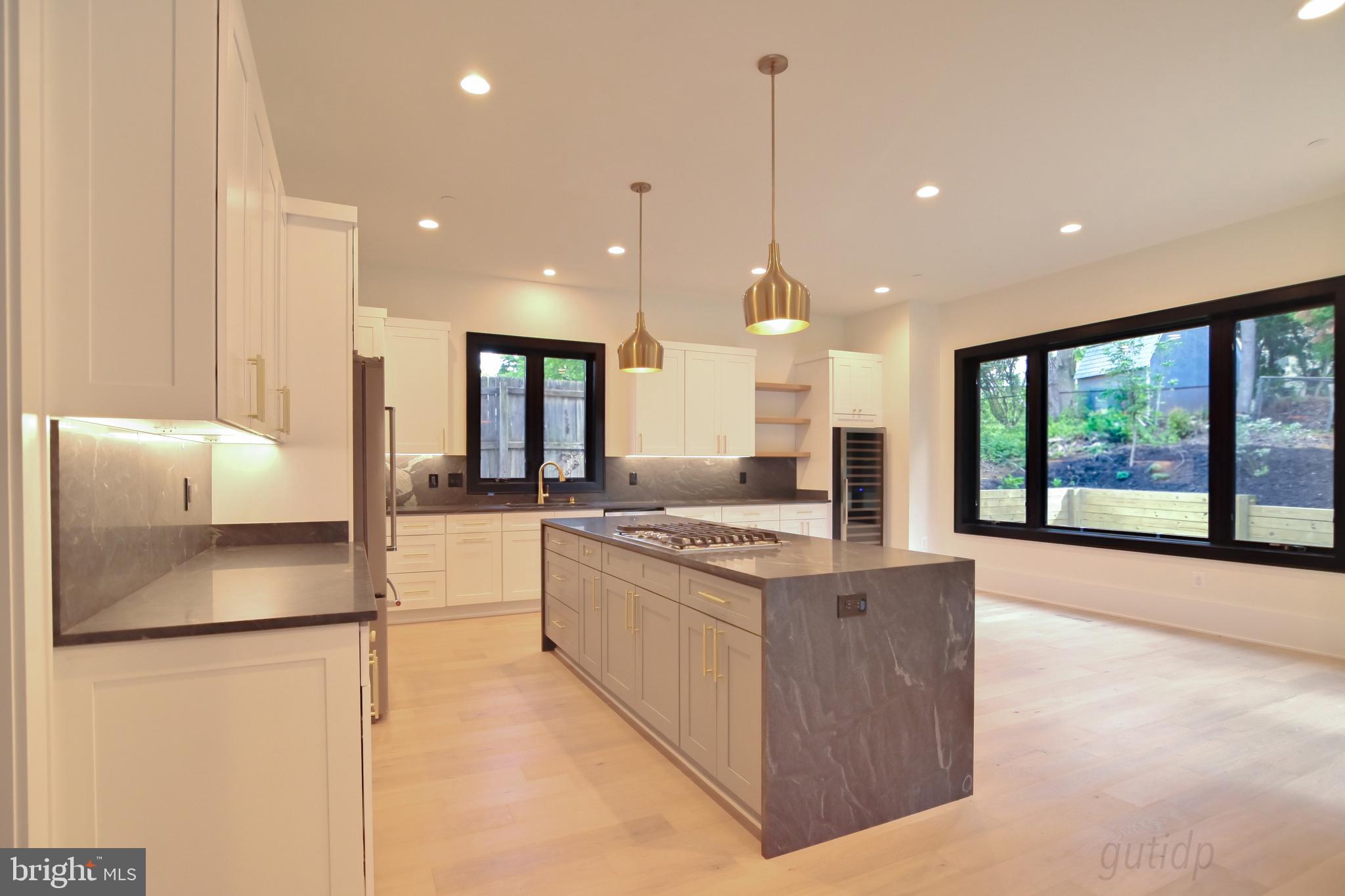 FOREST GLEN - Residential