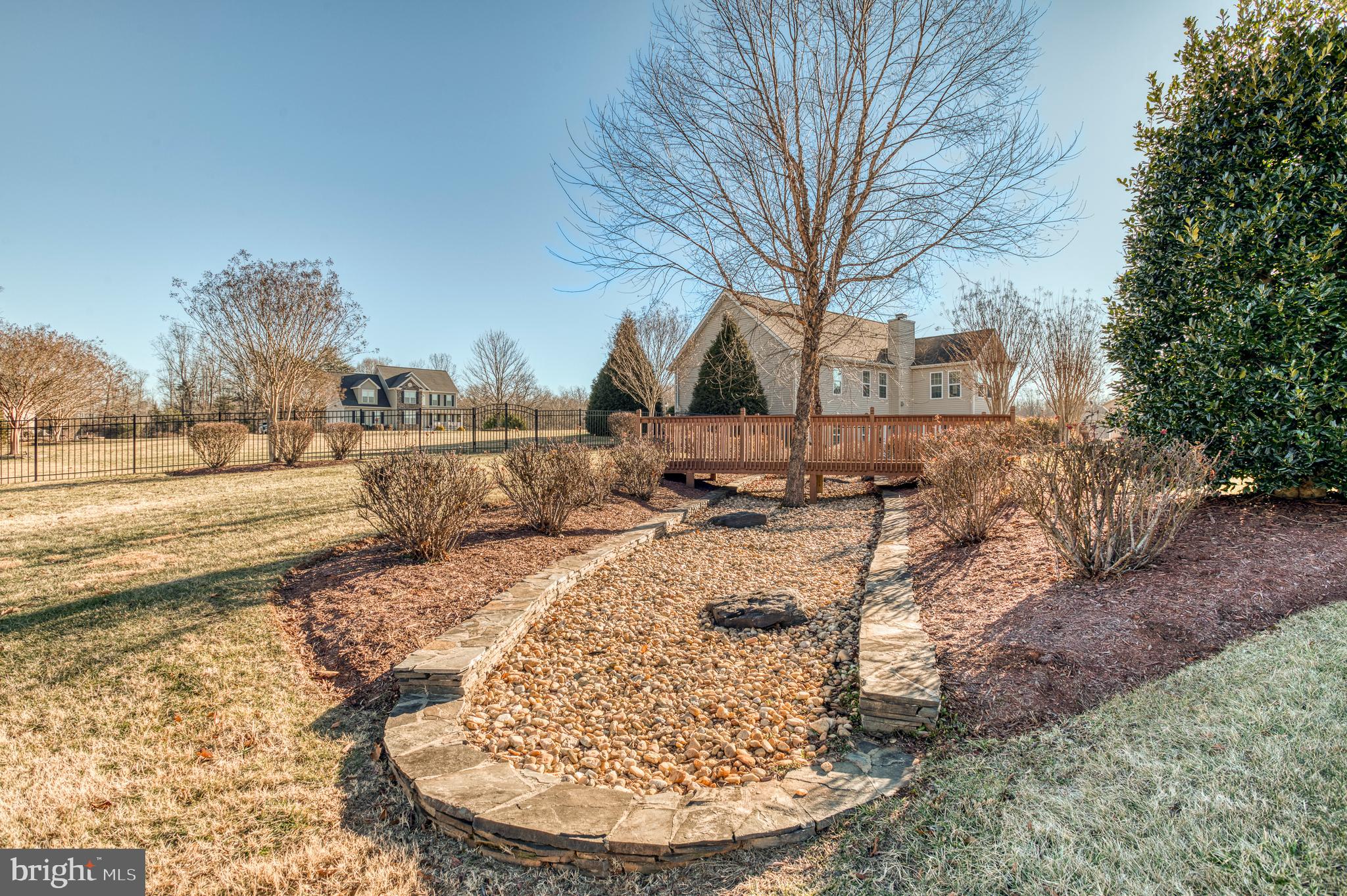 DOVE HILL ESTATES - Residential