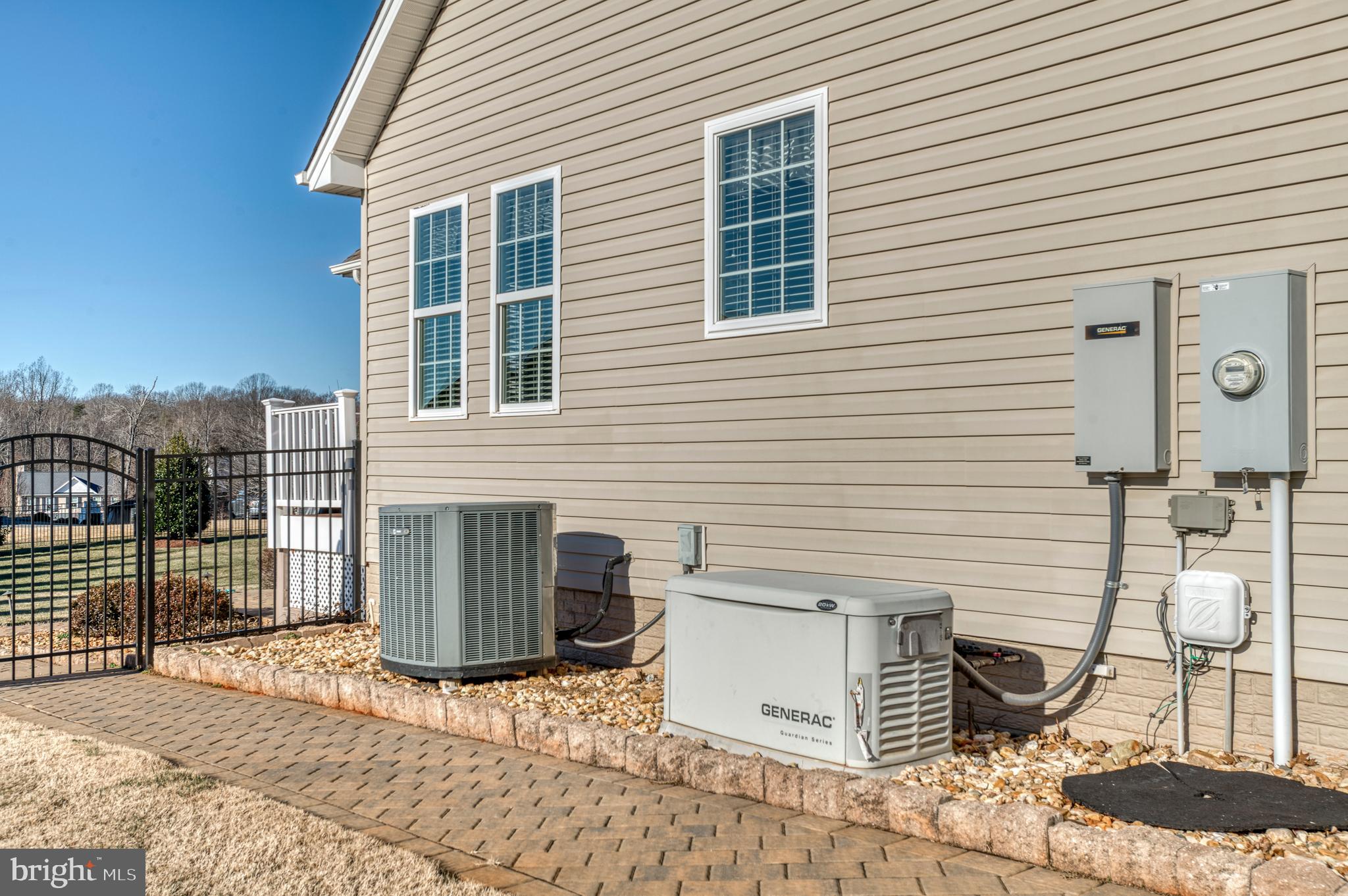 DOVE HILL ESTATES - Residential