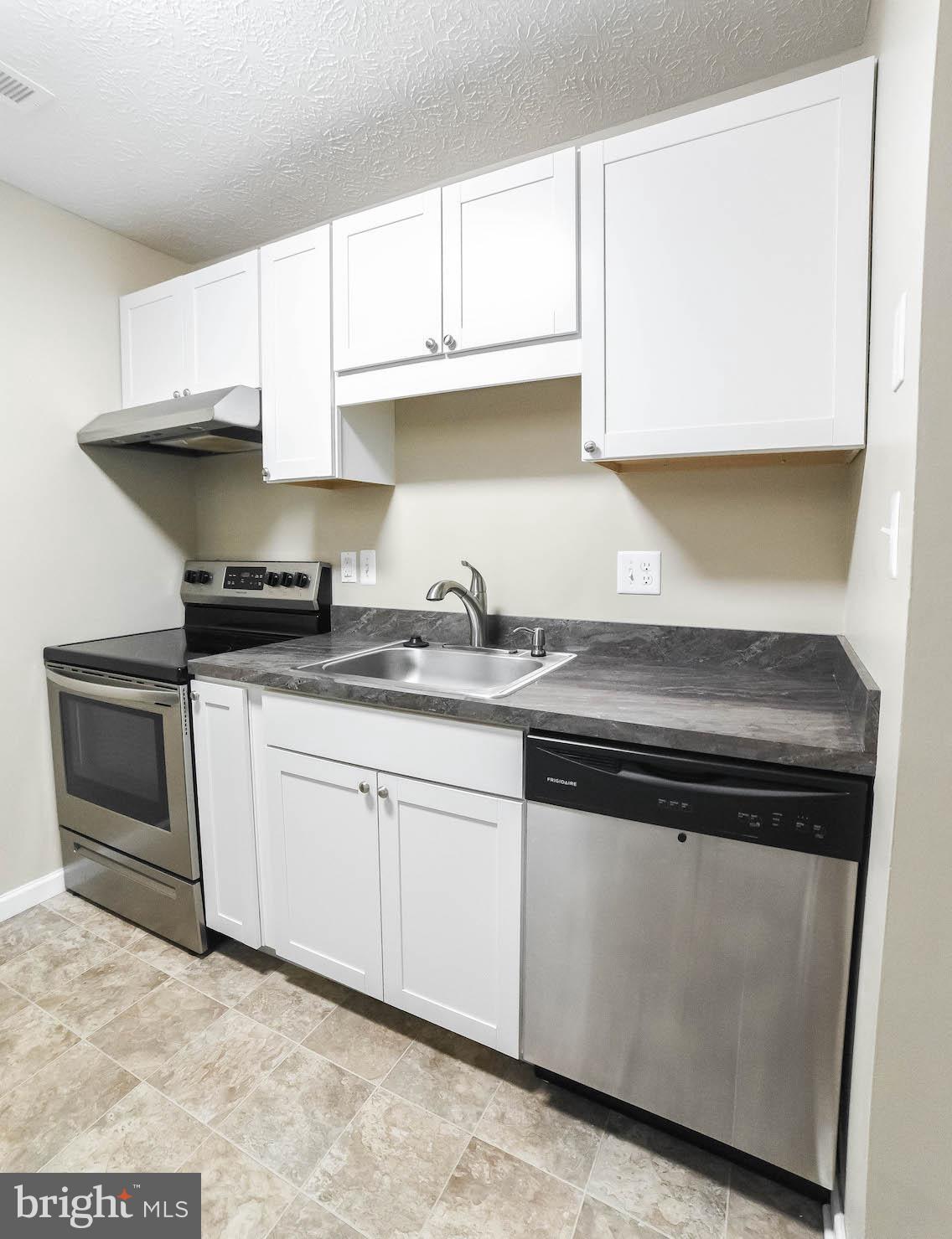 ORCHID PARK OF WILDEWOOD - Residential