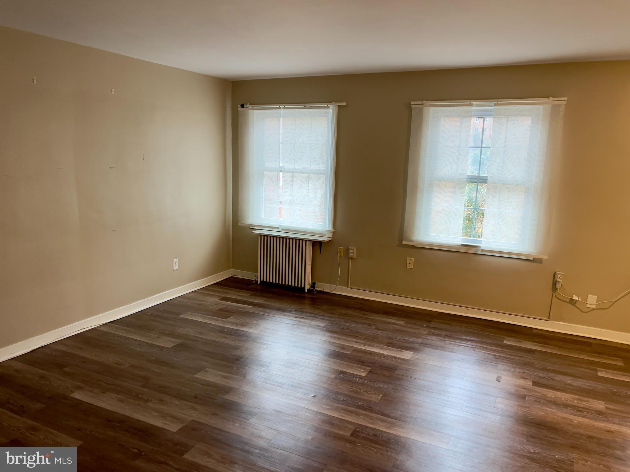 ARLINGTON - Residential