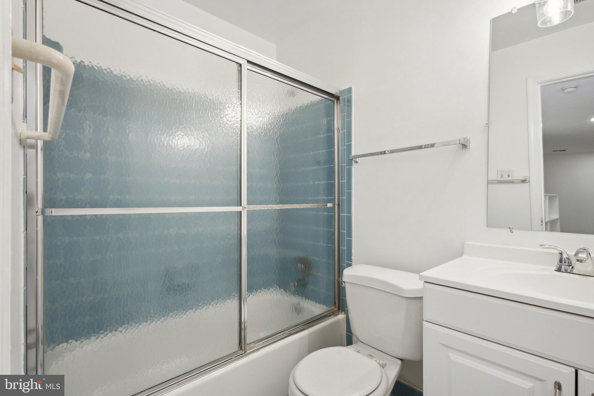 AUTUMN CHASE - Residential