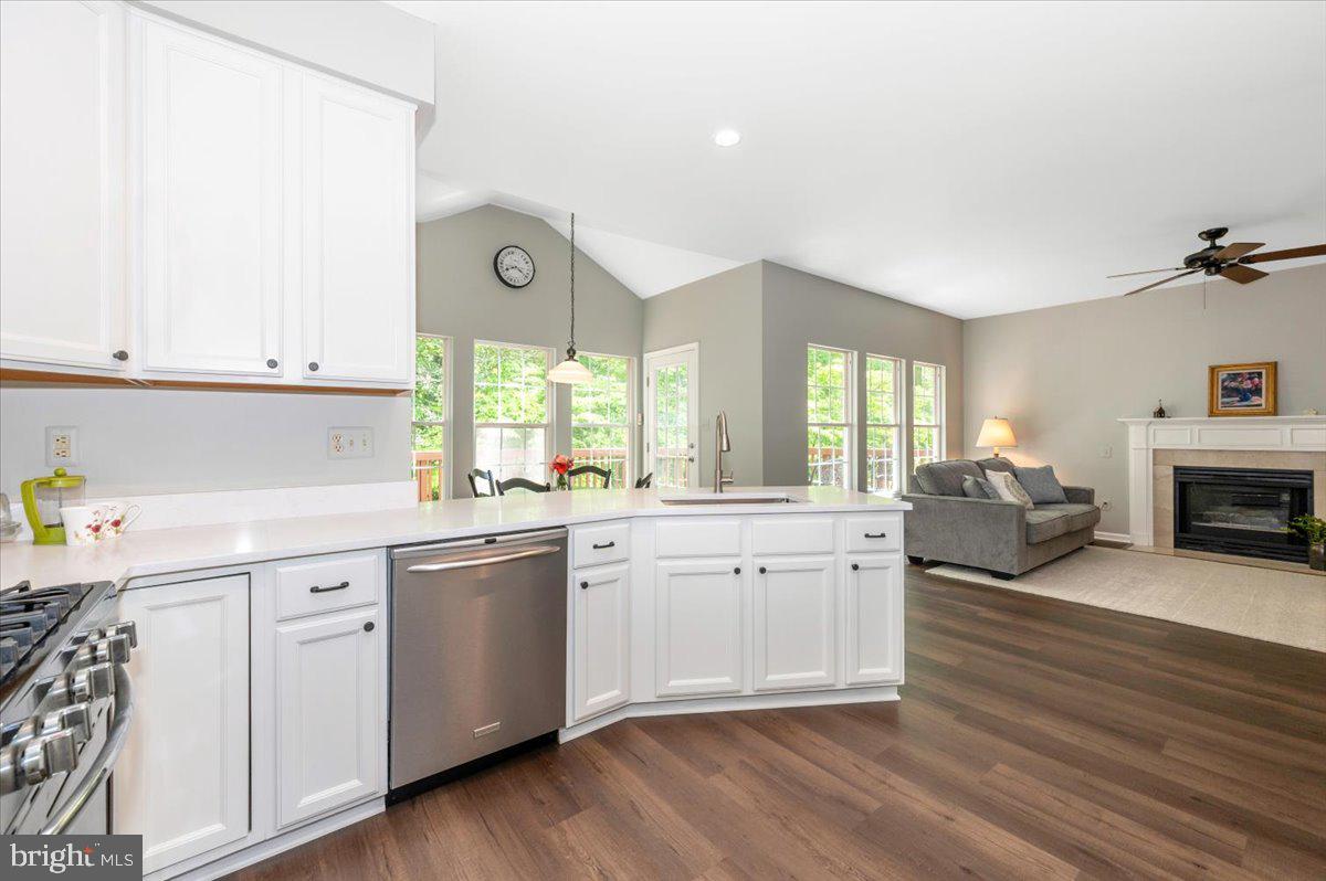 JAMES CREEK - Residential