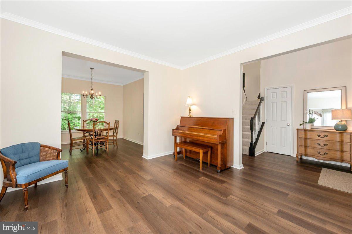 JAMES CREEK - Residential