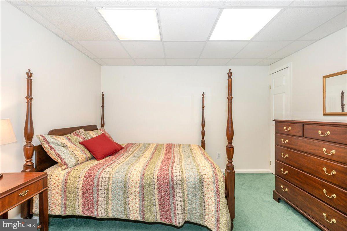 JAMES CREEK - Residential