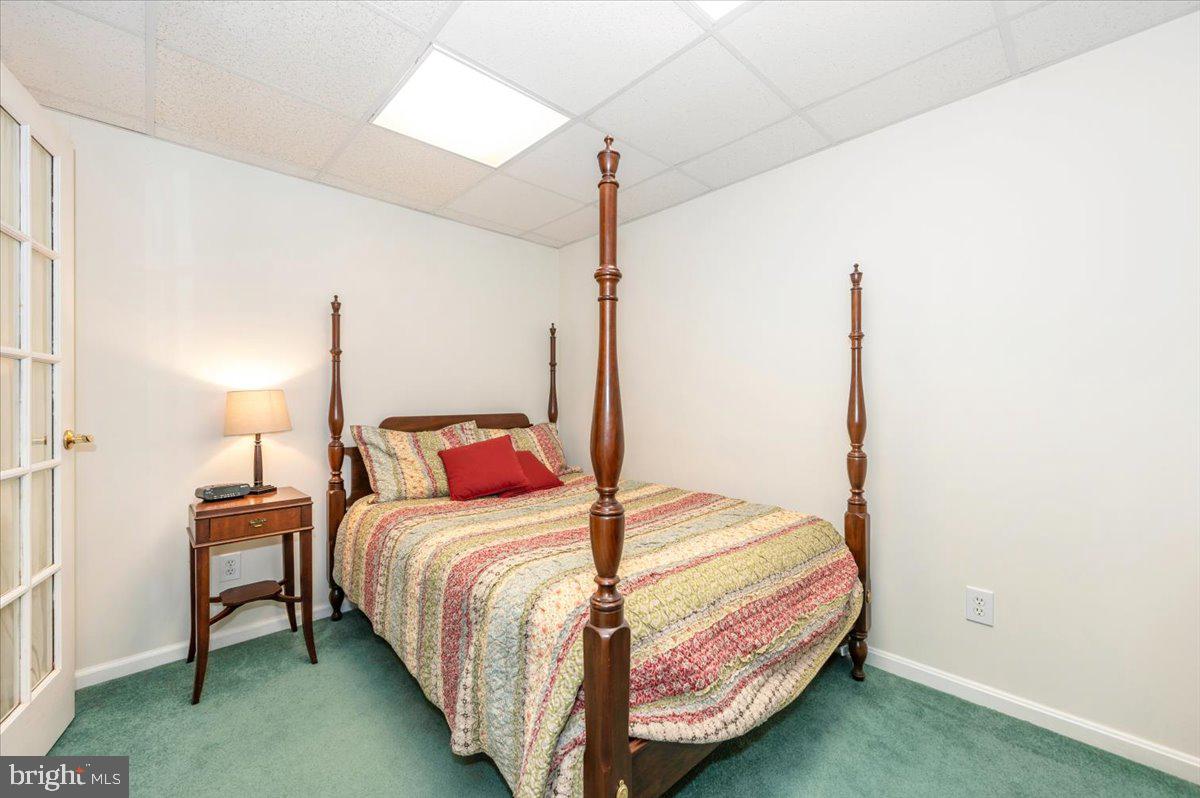 JAMES CREEK - Residential