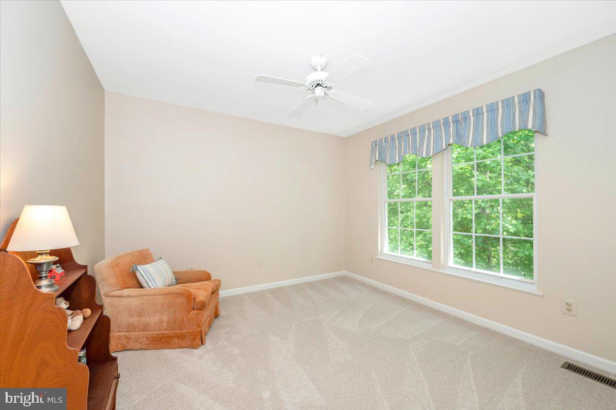 JAMES CREEK - Residential