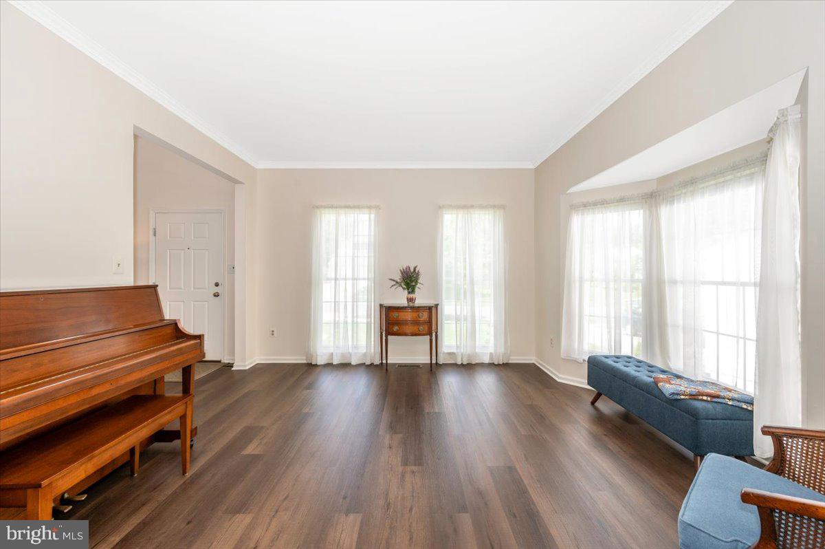 JAMES CREEK - Residential