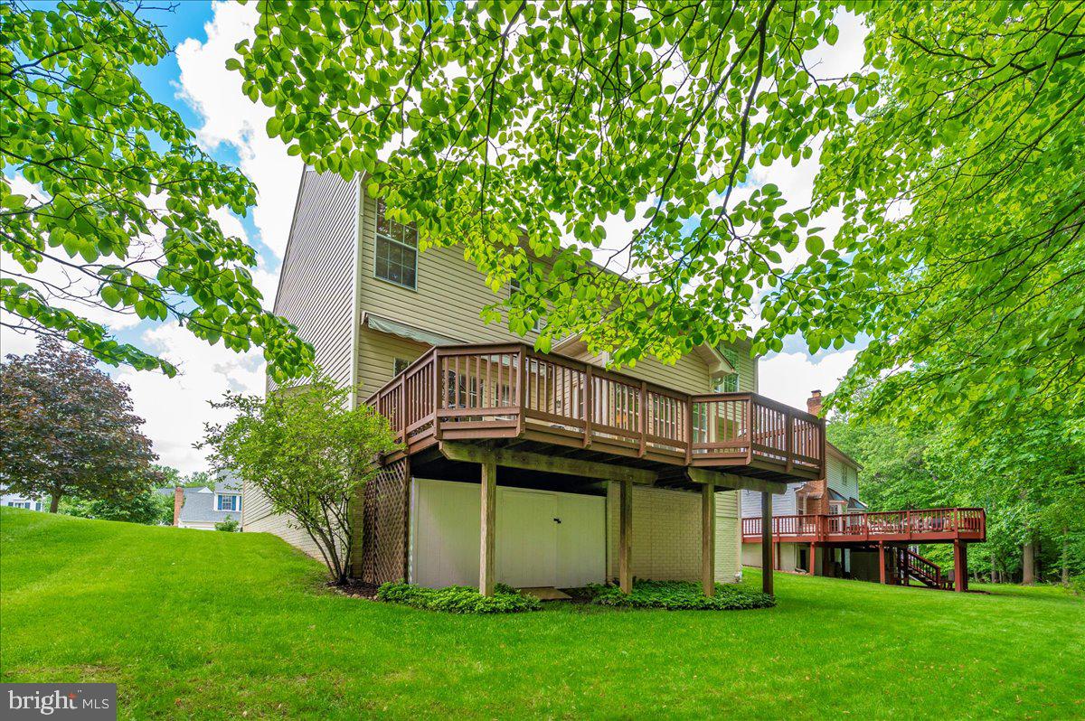 JAMES CREEK - Residential