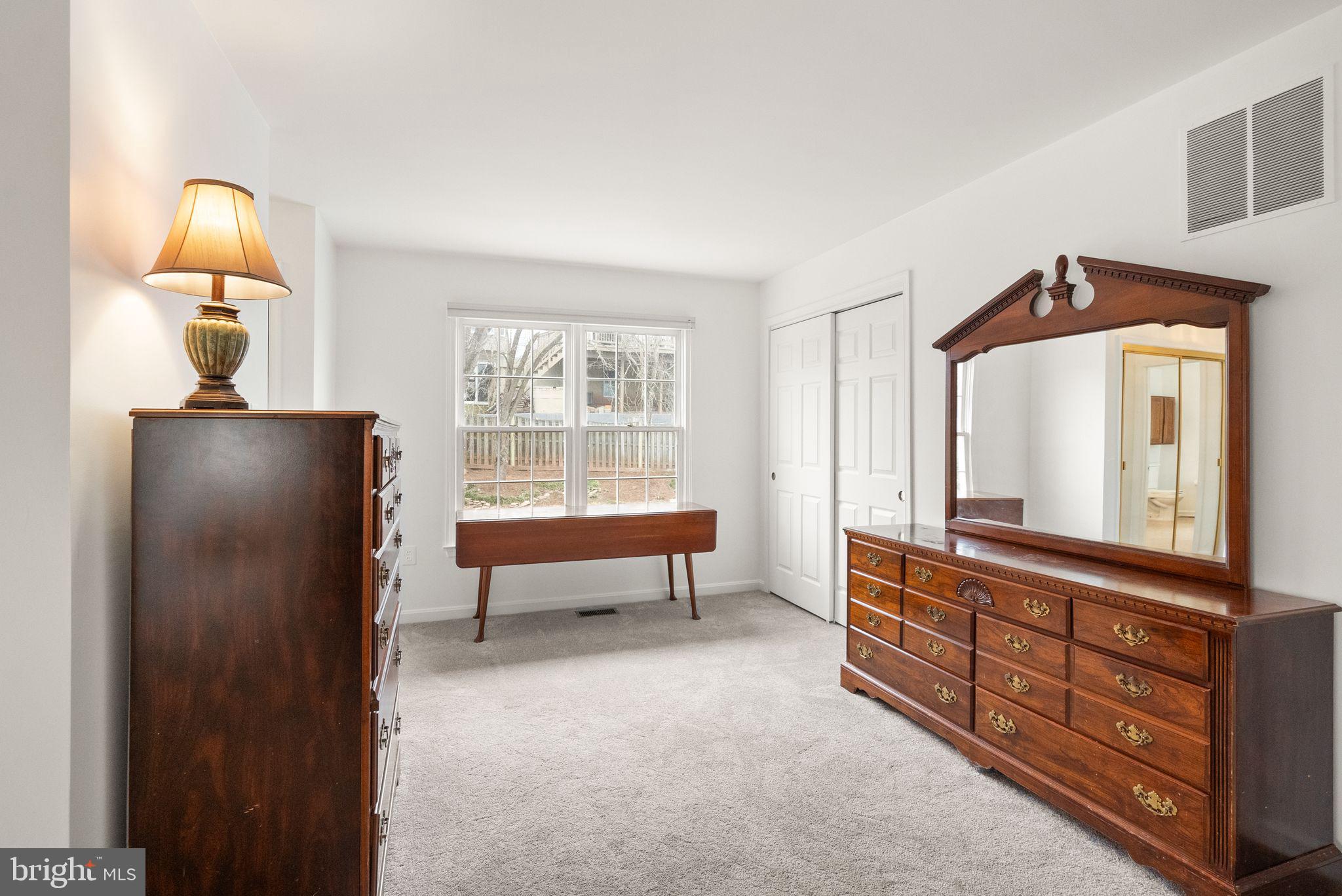 COMPTON HEIGHTS - Residential