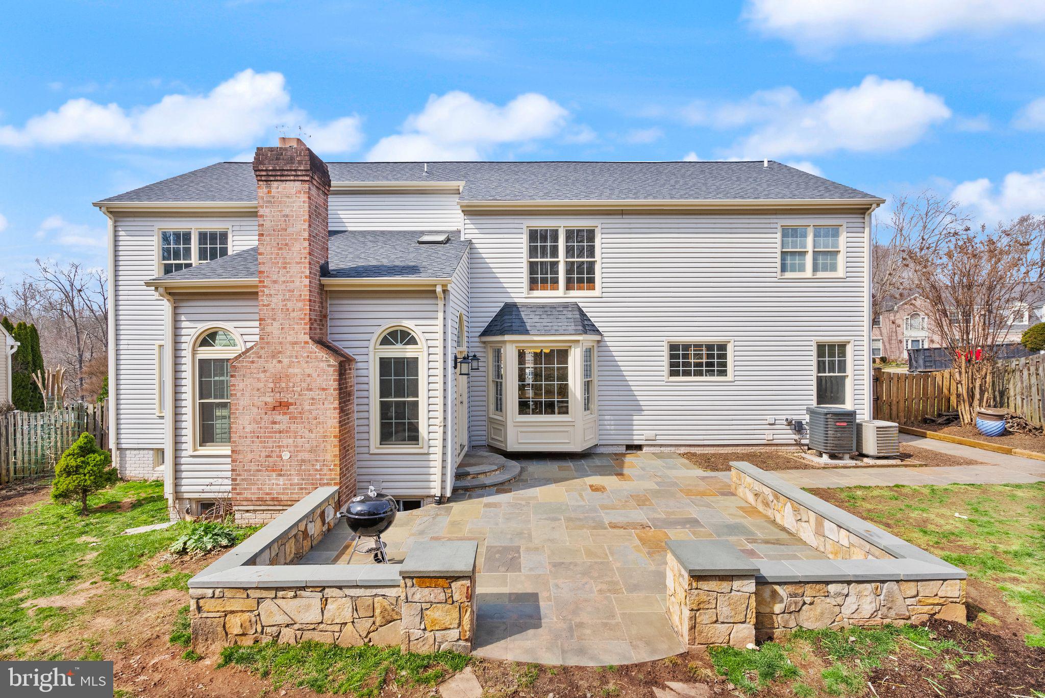 COMPTON HEIGHTS - Residential